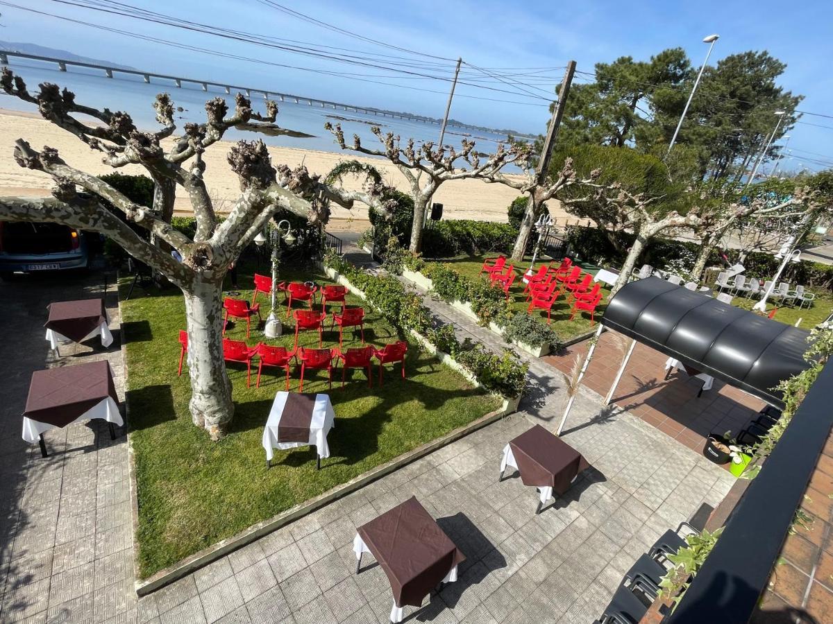 Hostal Restaurante Luz De Luna Villanueva De Arosa Buitenkant foto